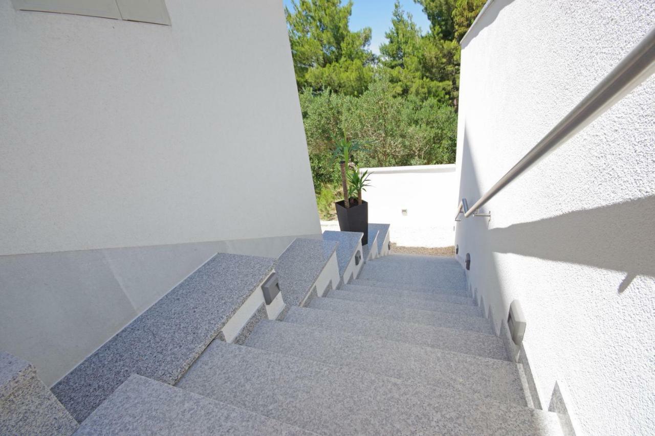 Villa Inis Makarska Exterior photo