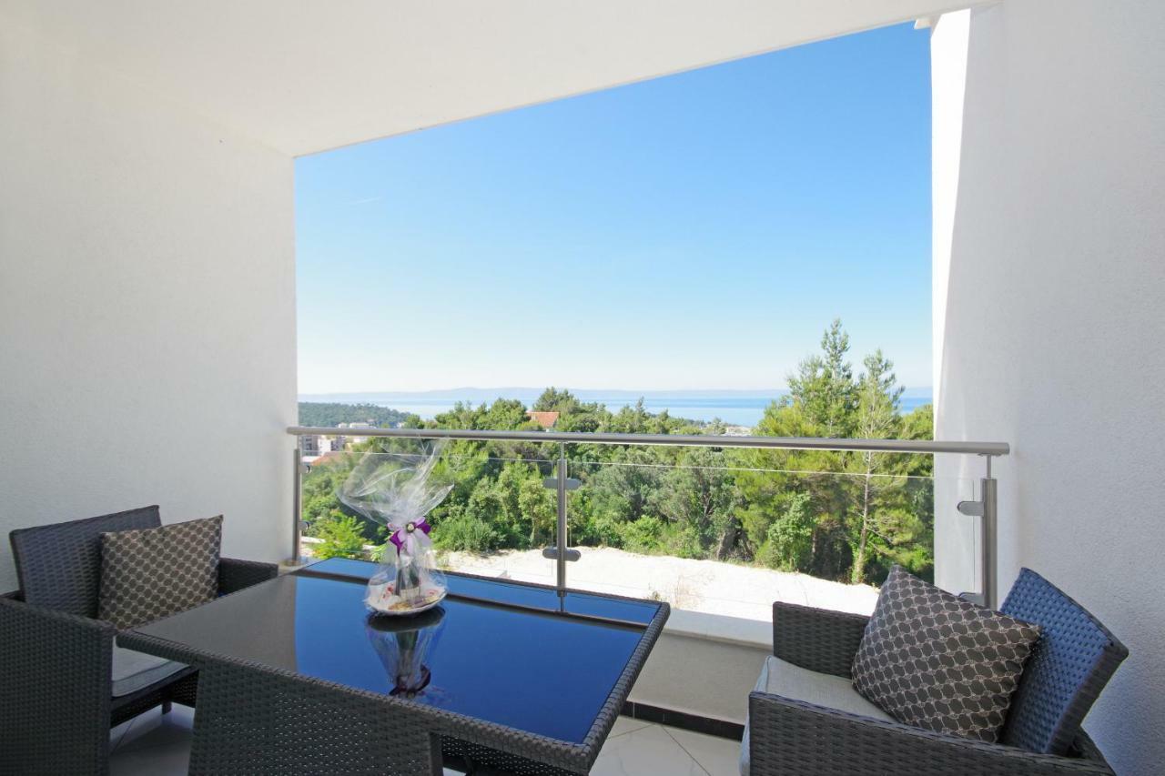 Villa Inis Makarska Exterior photo
