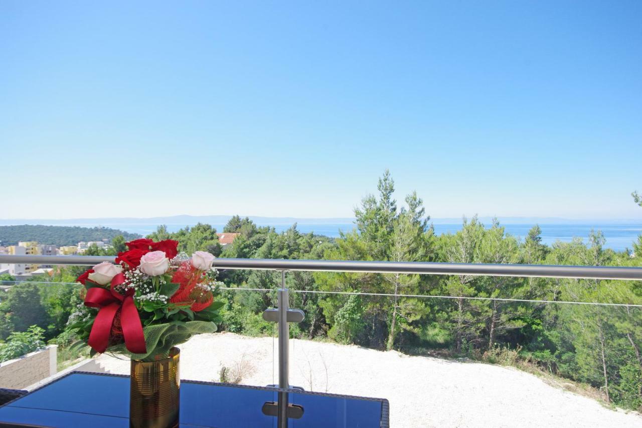 Villa Inis Makarska Exterior photo